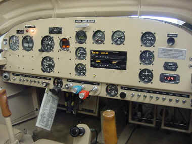 RV6 (5).JPG (61806 bytes)